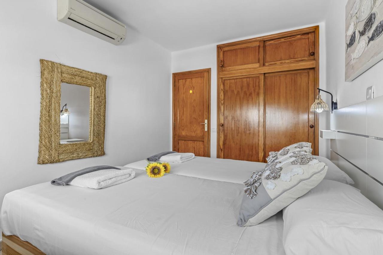 Hola Arnage Pool View Apartman Puerto del Carmen  Kültér fotó