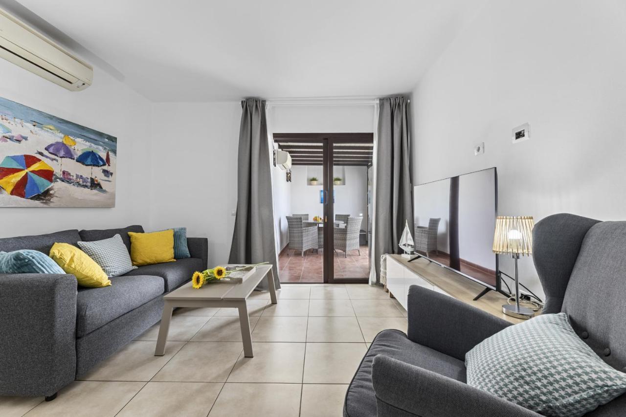 Hola Arnage Pool View Apartman Puerto del Carmen  Kültér fotó